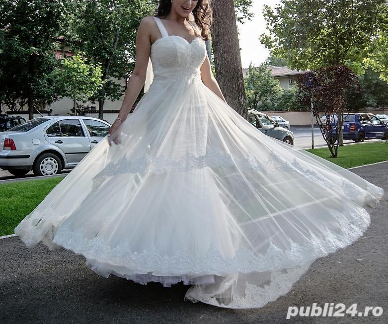 rochie de mireasa 
