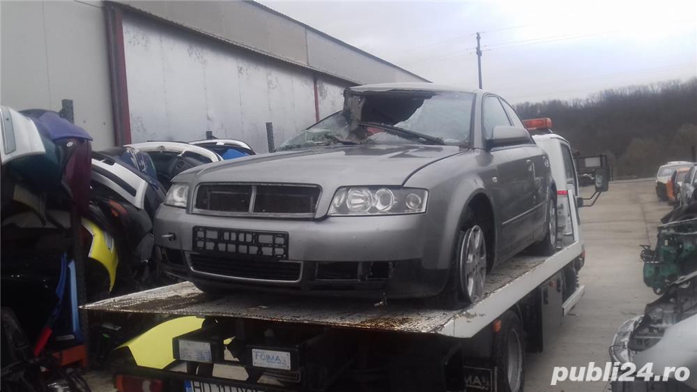 Dezmembrez audi a4 2.0 i 130 cp  an 2003 