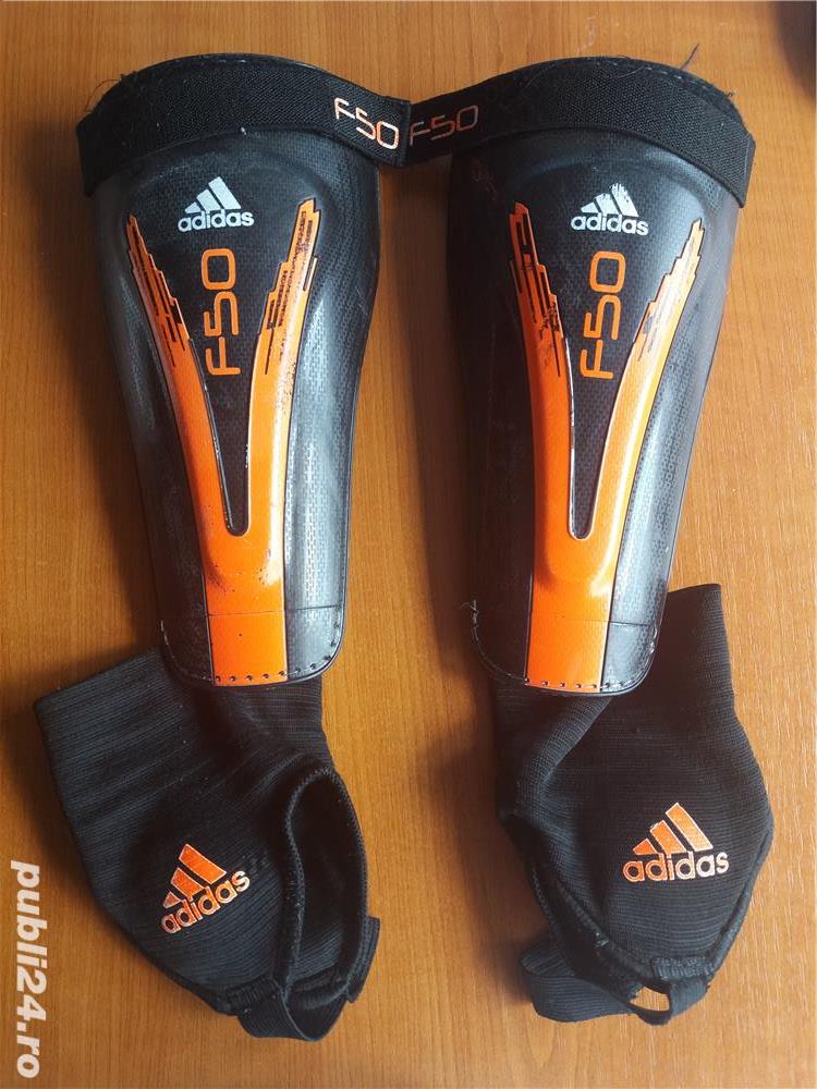 Vând apărători de fotbal !