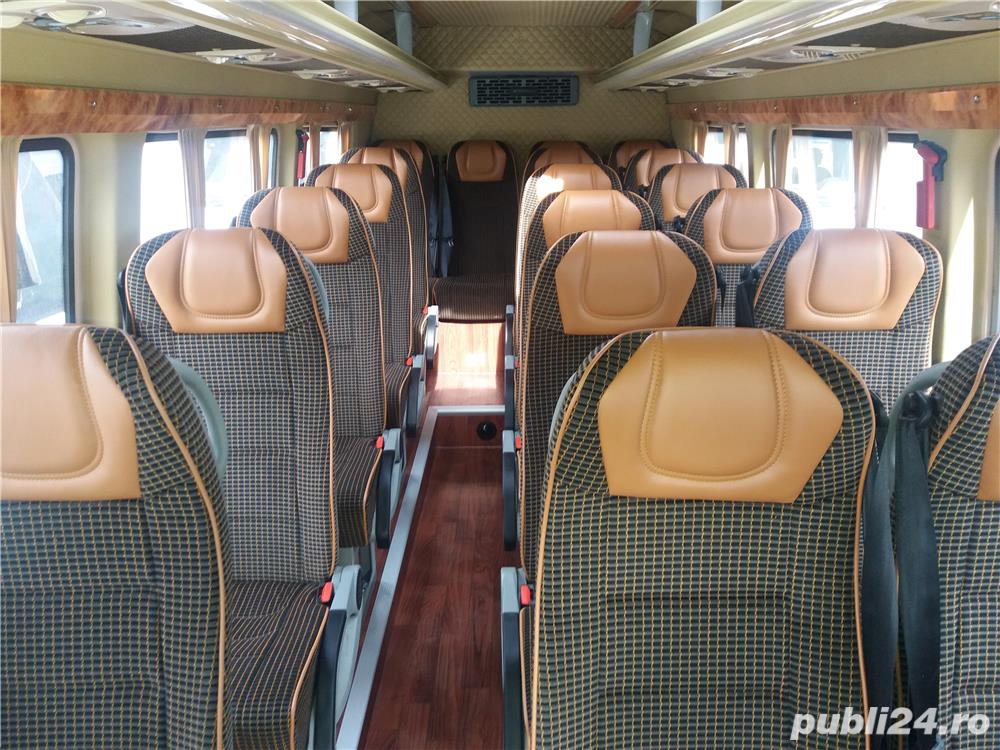 transport persoane cu microbuze 21 locuri