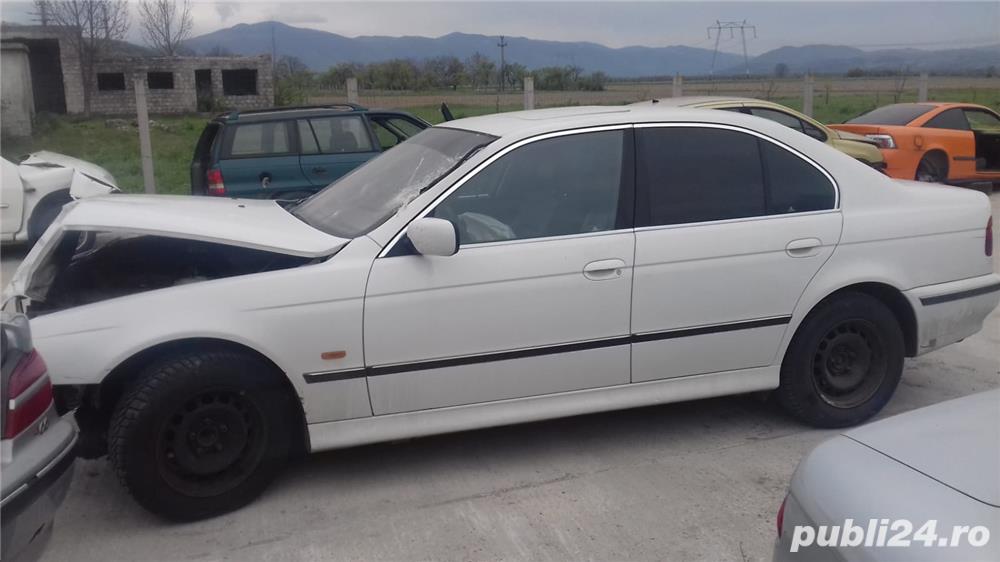 Dezmembrez bmw 520 i automatic 150 cp an 2000 