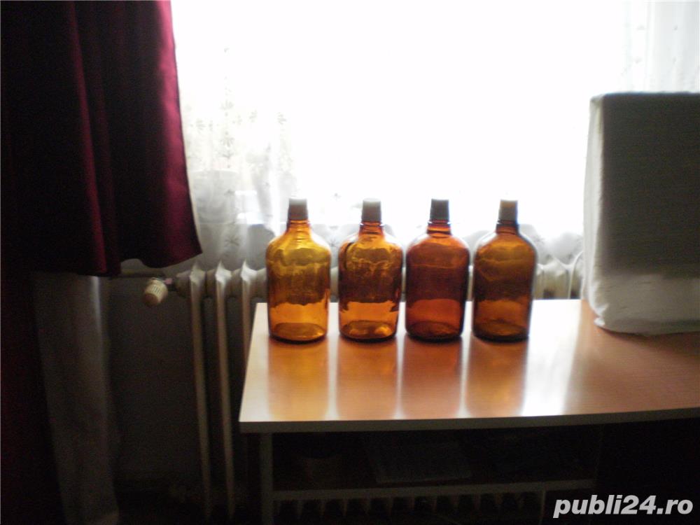 4 recipienti din sticla maro de 1,5 l 4 recipienti din sticla maro de 1,5 l