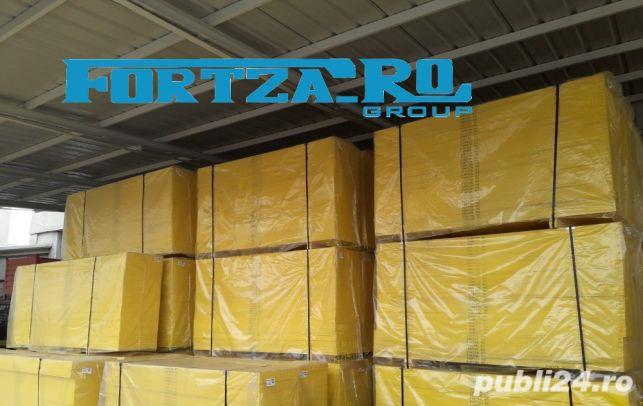 Panou galben triplu-stratificat tip DOKA