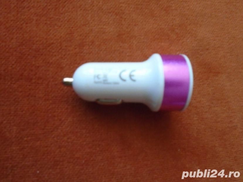 Alimentator auto bricheta masina cu 2 USB ( 2.1 A+ 1.0 A)