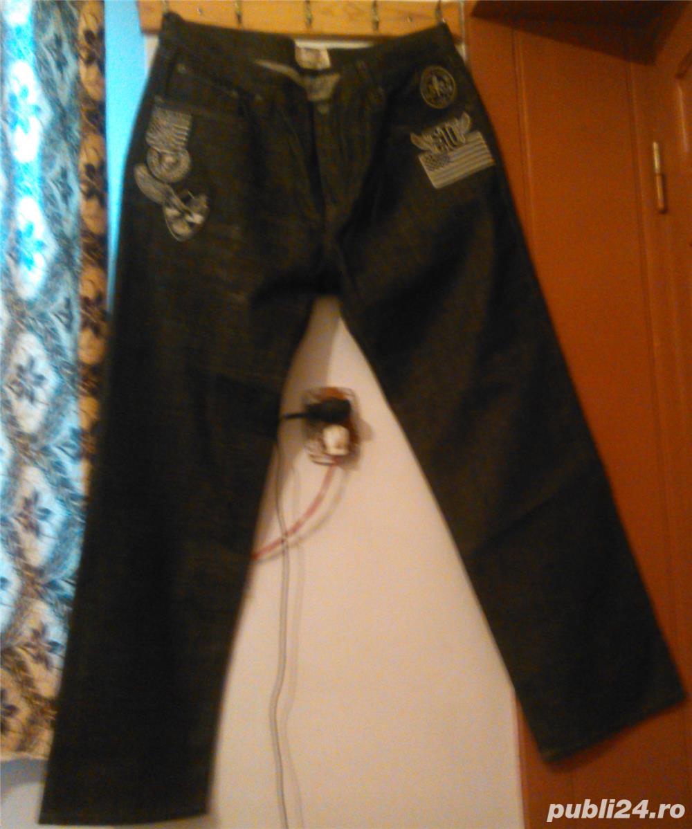 Produs nou, nefolosit, oferta!, cu eticheta (de firma)