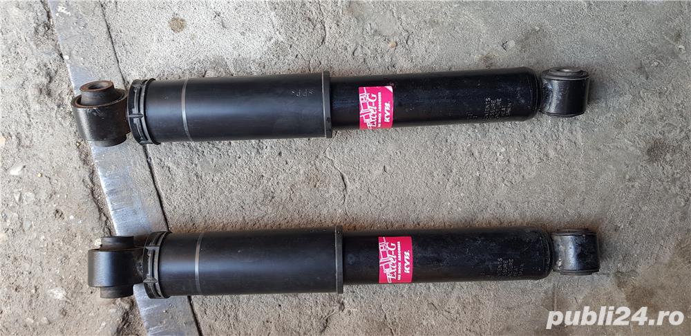 Telescoape noi KAYABA renault master 2011 sasiu punte simpla spate