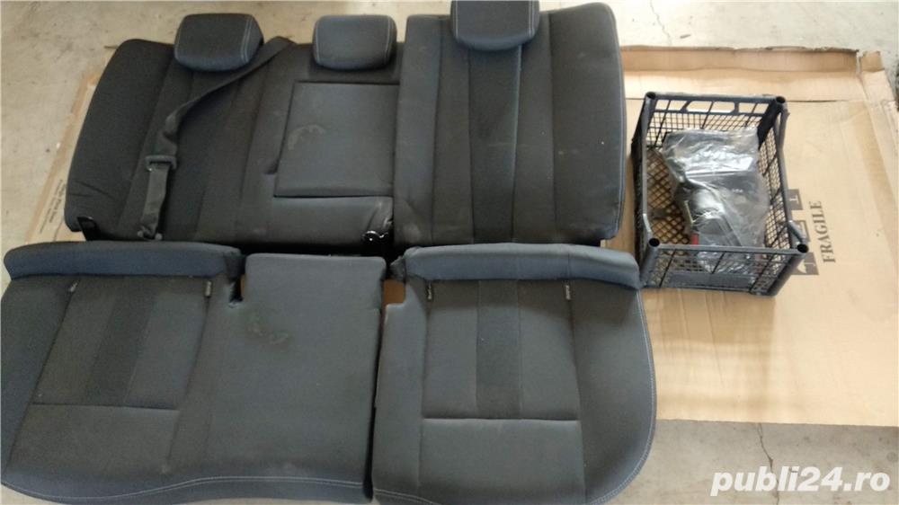 Dezmembrez / dezmembrari piese auto Set Bancheta Megane 3 III combi cu toate accesoriile