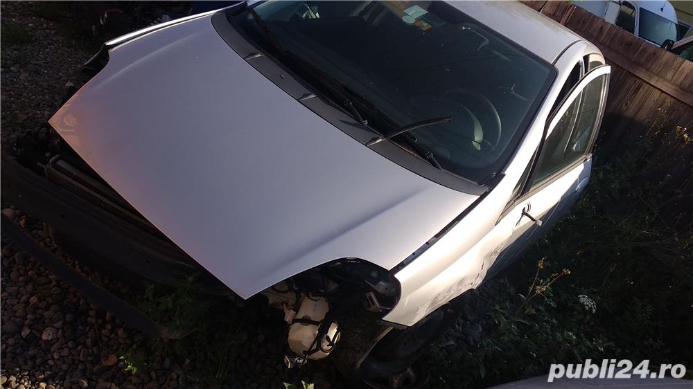 Dezmembrez / dezmembrari piese auto Fiat Grande Punto 1.2b 51kw 2011 82.650km 169a4000