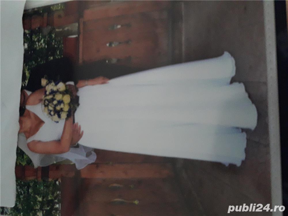 Vand rochie de mireasa