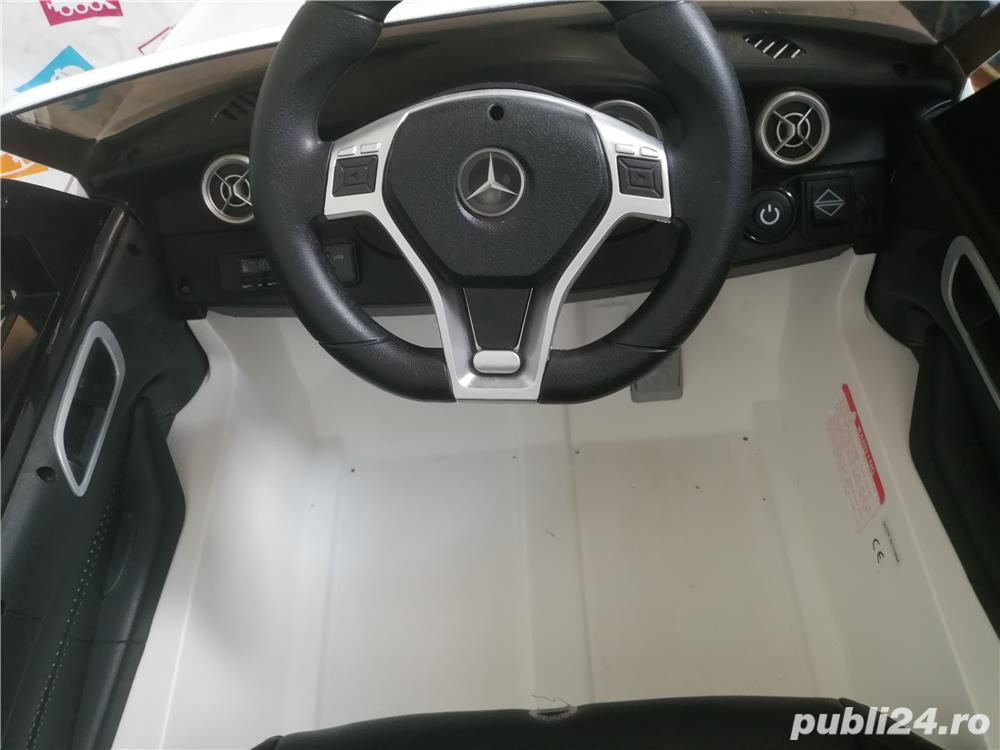 Vând mașinuța Mercedes ptr copii
