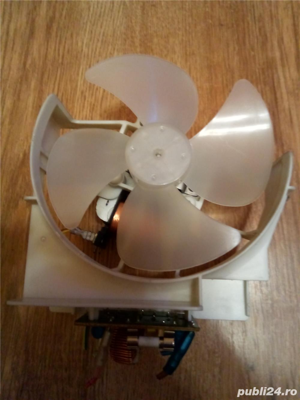Ventilator pentru cuptor cu Microunde