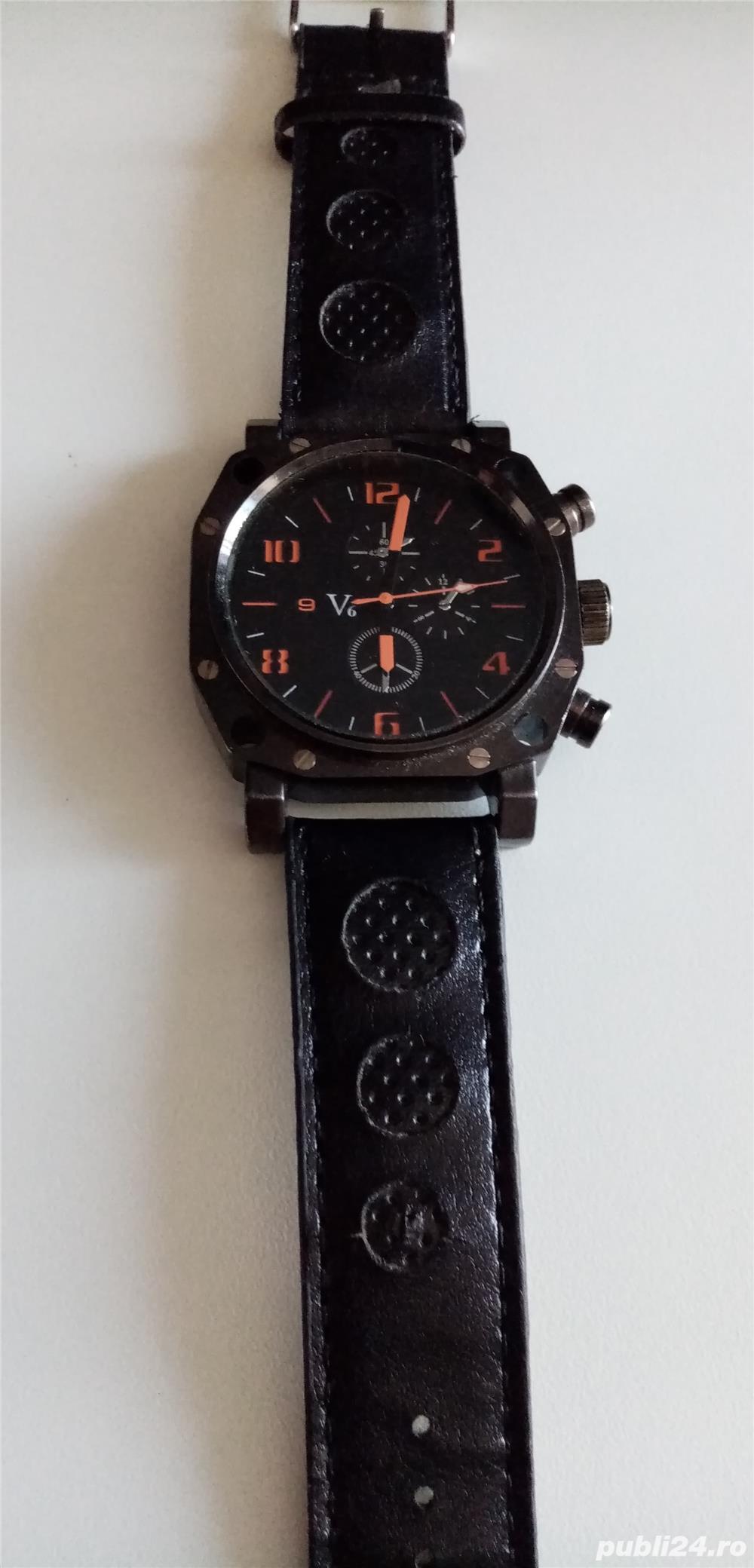 vand ceas sport barbatesc nou nout,calitate.