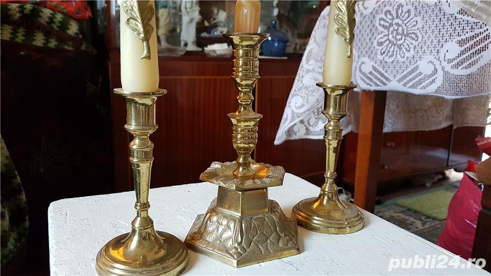 Set foarte vechi alcatuit din 3 sfesnice bronz