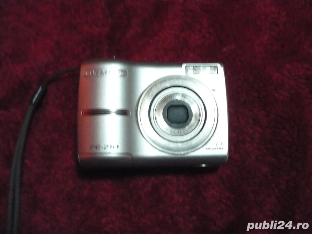 Aparat foto si camera video Olympus card 512 mega (Schimb)