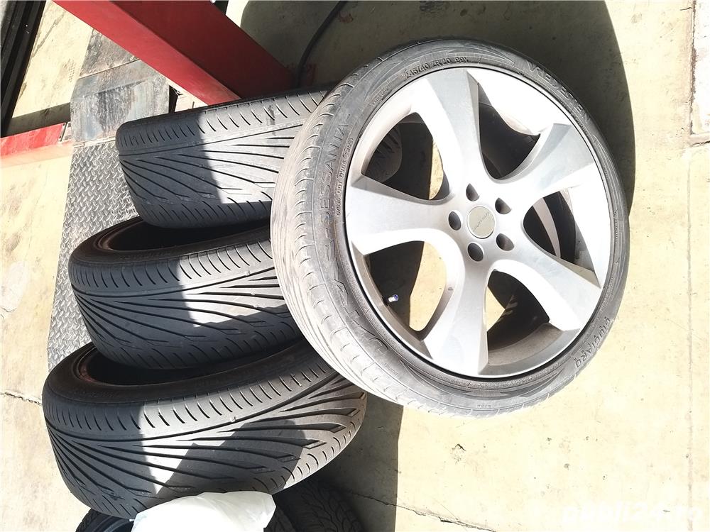 Jante cu anvelope pe 20 