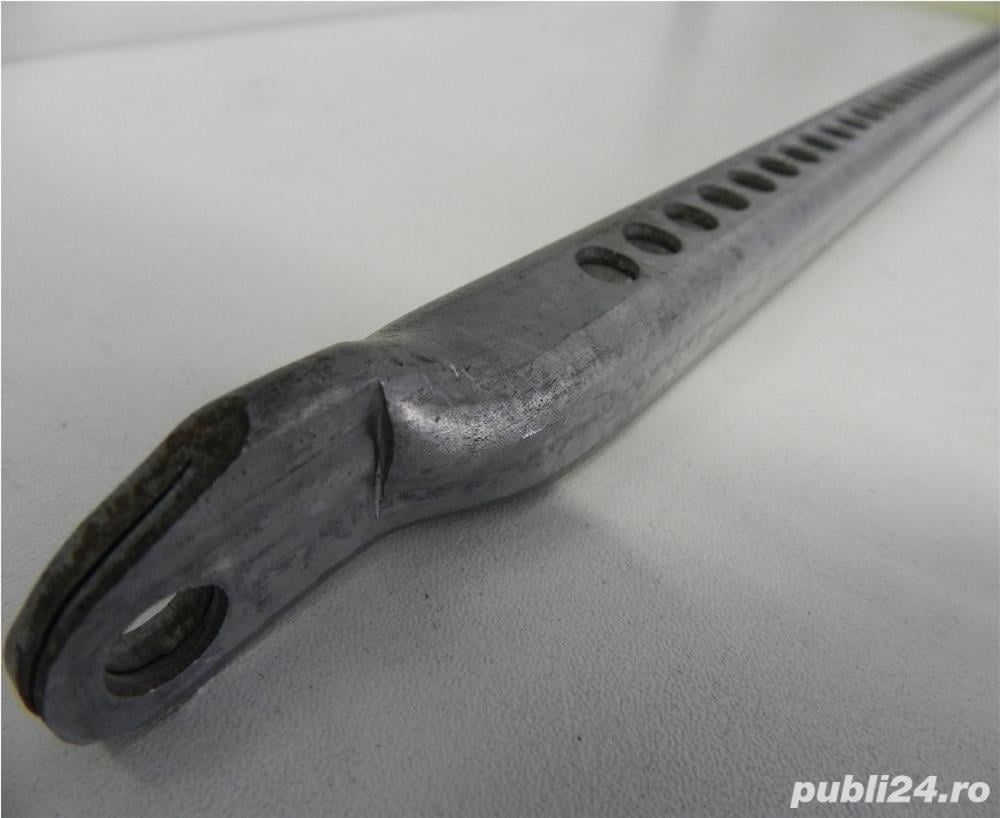 Cremaliere pentru ferestre la culme