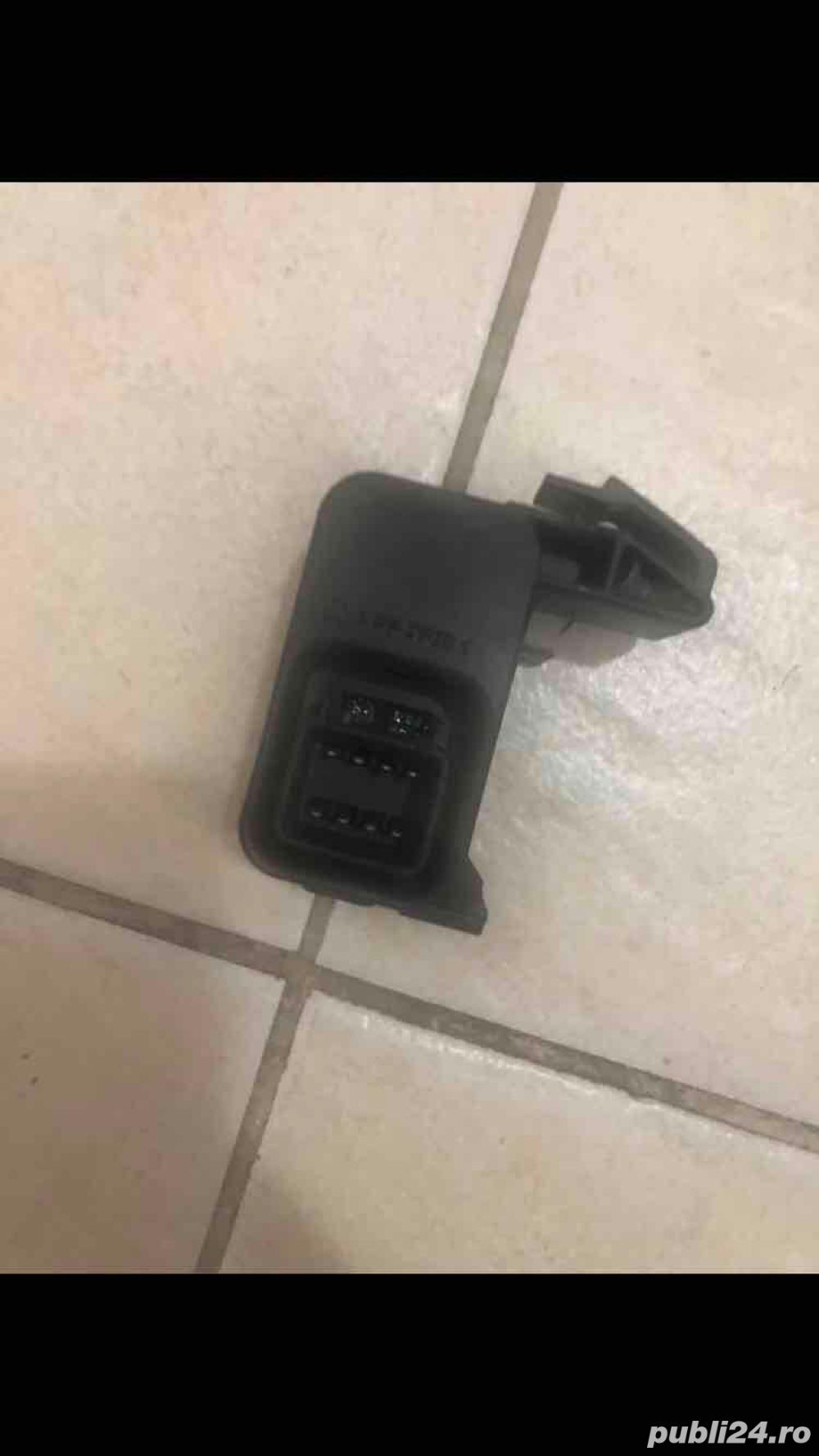 Senzor unghi portbagaj Opel insignia Astra j