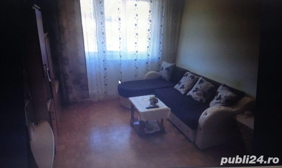 Apartamente cu 1 si 2 camere in zona Decebal pe mal, in Rogerius si in zona Garii.   