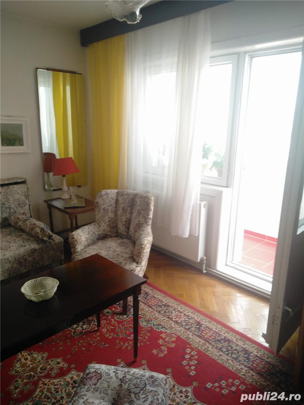 Inchiriez apartament cu 3 camere, 2 bai, trei balcoane Inchiriez apartament cu 3 camere, 2 bai, trei balcoane