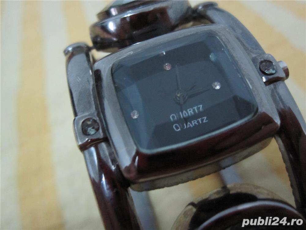 Ceas dama elegant cu pietre incrustate,curea metal-ieftin 