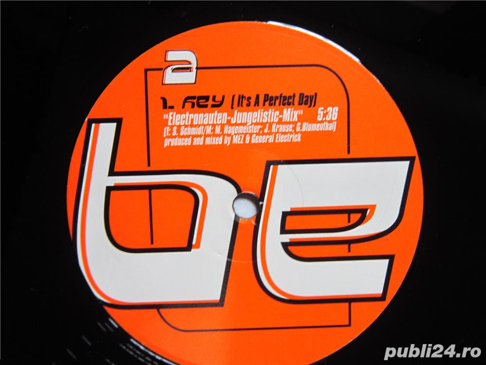 vinil Be - Hey. It's A Perfect Day (Electronic,Rock,,Trip Hop) 1996