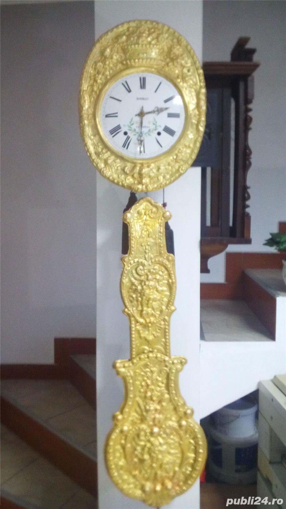 Ceas cu pendul Comtoise