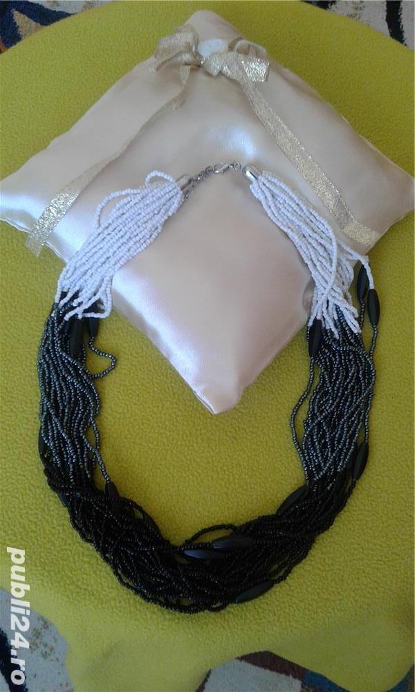 Colier nou trei culori