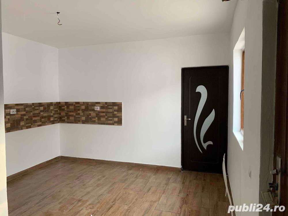 De vanzare apartament la casa 2 camere , zona Calea Aradului ! De vanzare apartament la casa 2 camere , zona Calea Aradului !