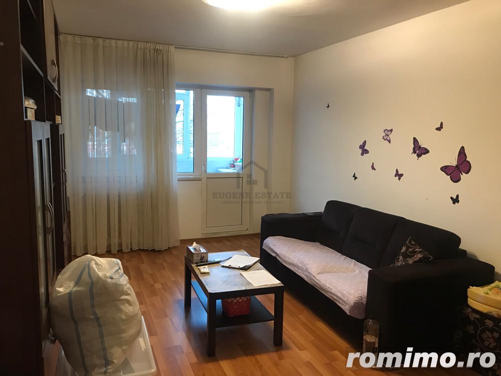 Apartament 3 camere, Metrou Gorjului (+ loc de parcare) Apartament 3 camere, Metrou Gorjului (+ loc de parcare)