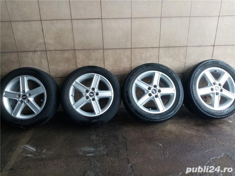 Vind set de 4 jante aluminiu cu anvelope de vara pe 16' Vind set de 4 jante aluminiu cu anvelope de vara pe 16'