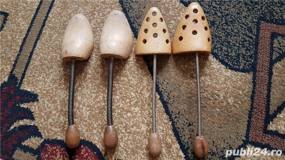 Doua seturi de calapoduri vintage