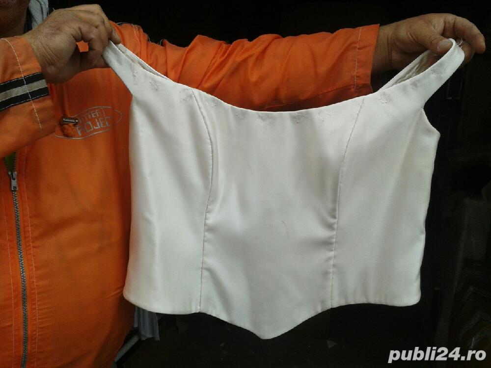 Vand rochie de miriase( pier   garden) 