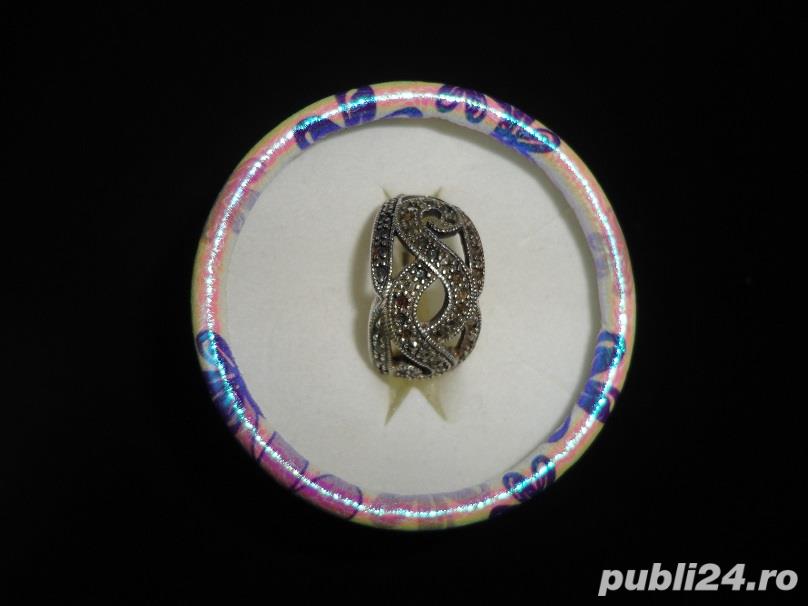 inel argint masiv cu marcasite