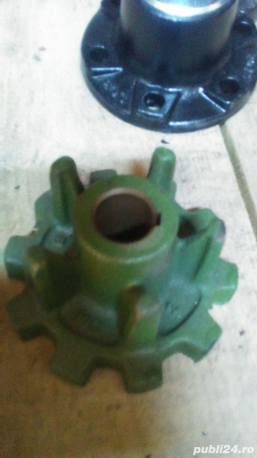Pinion antrenare banda masina de scos cartofi poloneza Pinion antrenare banda masina de scos cartofi poloneza