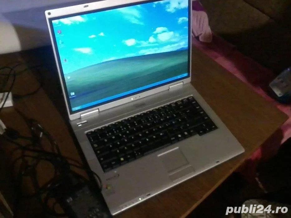 Laptopuri Fujitsu_Siemens dual_ core p.functional/complet /windwos in