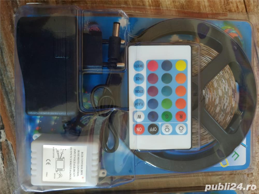 Kit Banda Led RGB Rola 5m cu telecomanda+transformator waterproof