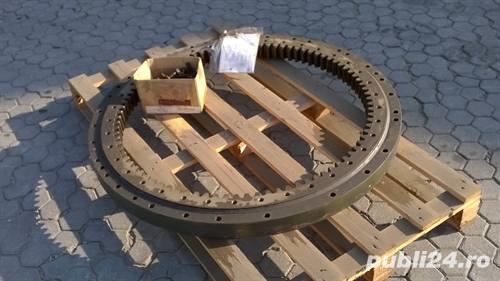 Coroana rotire Excavator Komatsu PC130-6 - second - stare foarte buna