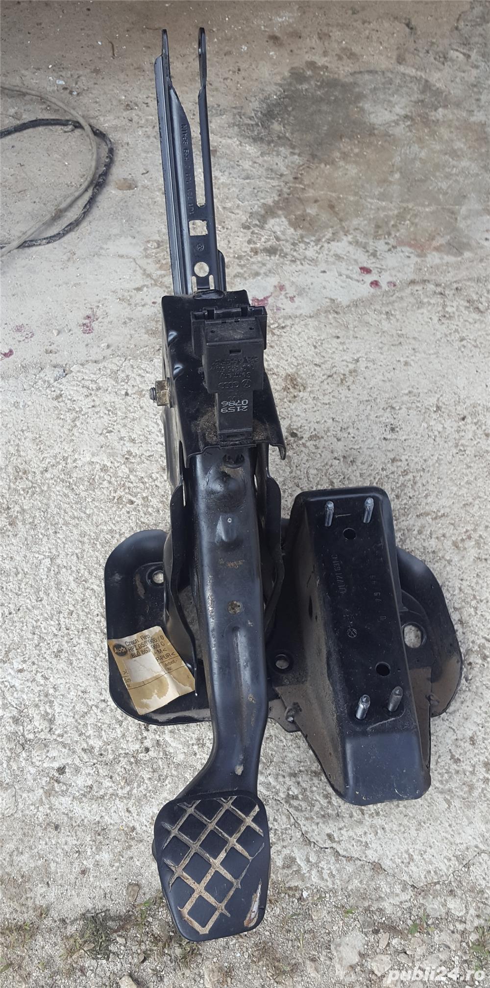 Vand pompa de ambreaj audi a 3 motor 1,9 tdi.