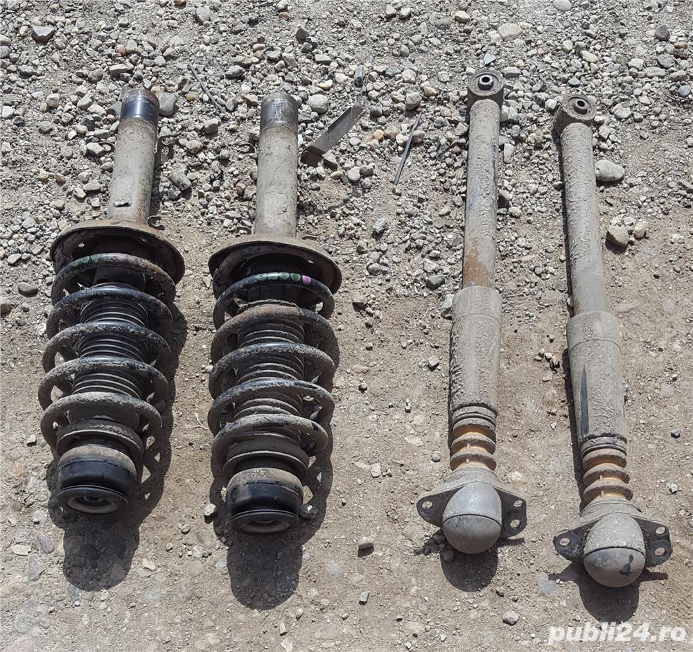 Vand telescoape si arcuri audi a 3 motor 1,9 tdi.