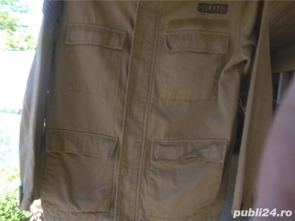 Jacheta pentru barbati culoare bej