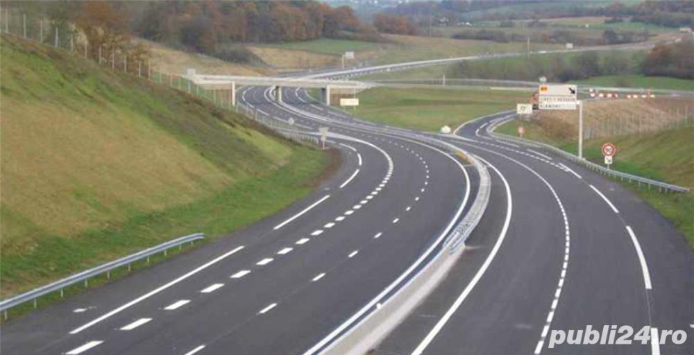 Teren de vanzare lângă Autostrada Pitești - Sibiu 