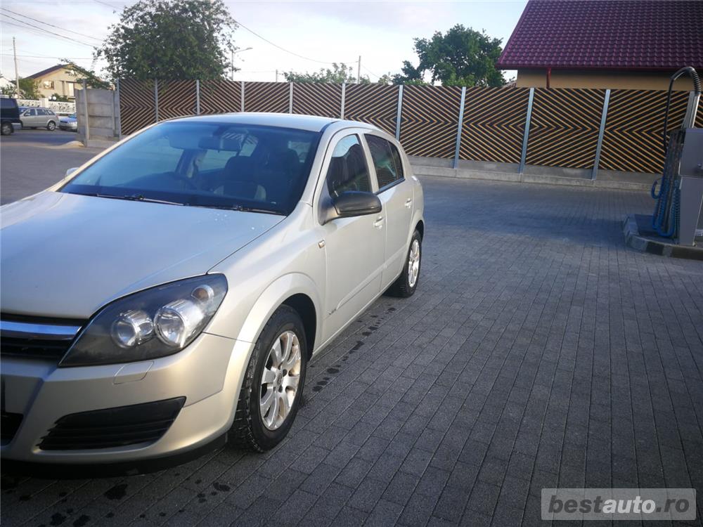 Dezmembrez Opel Astra H 1.7diesel Motor Z17DTH