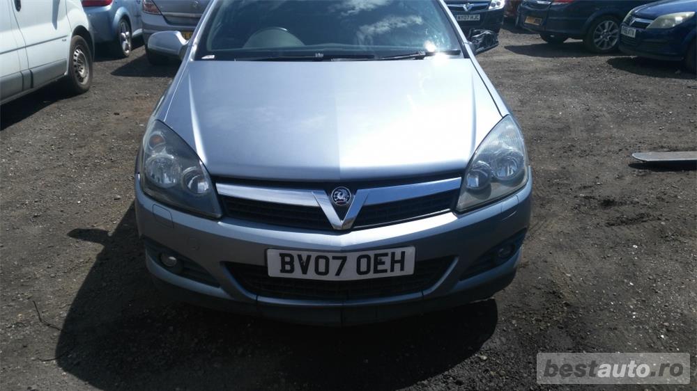Dezmembrez Opel Astra H 2007 GTC 1.6  