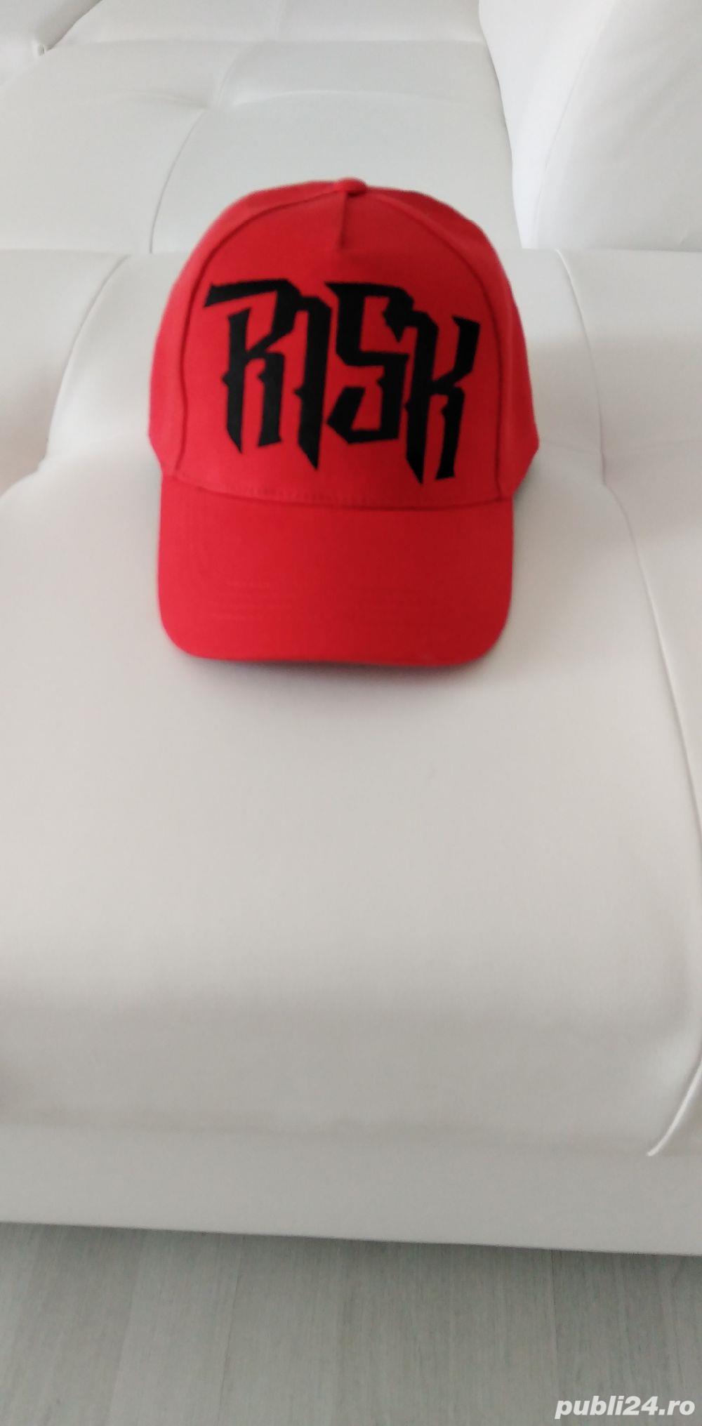 Vand șapcă sport nou nouța calitate, import. 