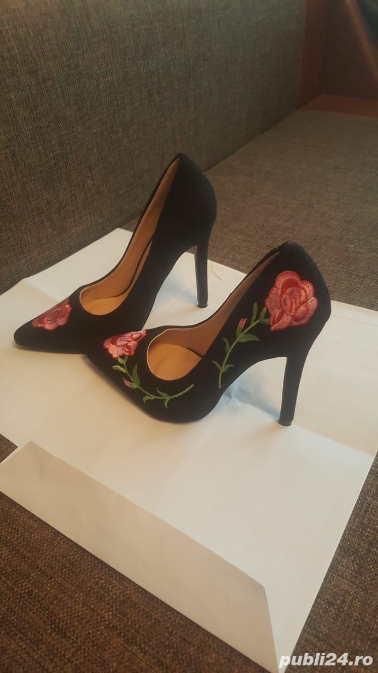 Pantofi dama 'Carolie' (aigur transport in toata țara)