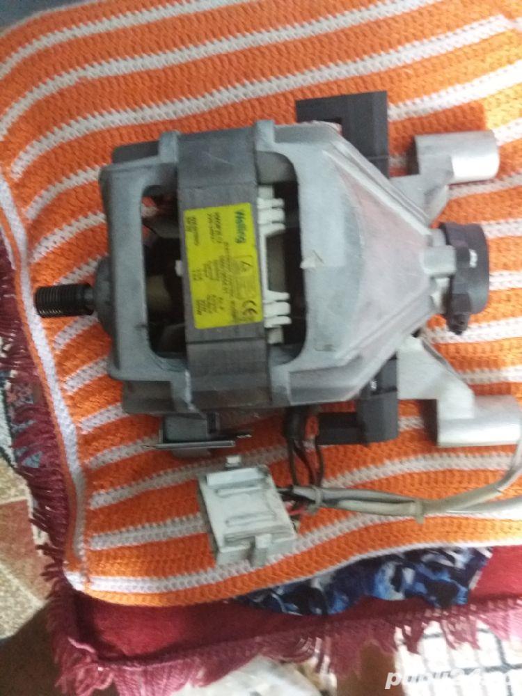 Motor masină de spălat rufe Indesit Motor masină de spălat rufe Indesit