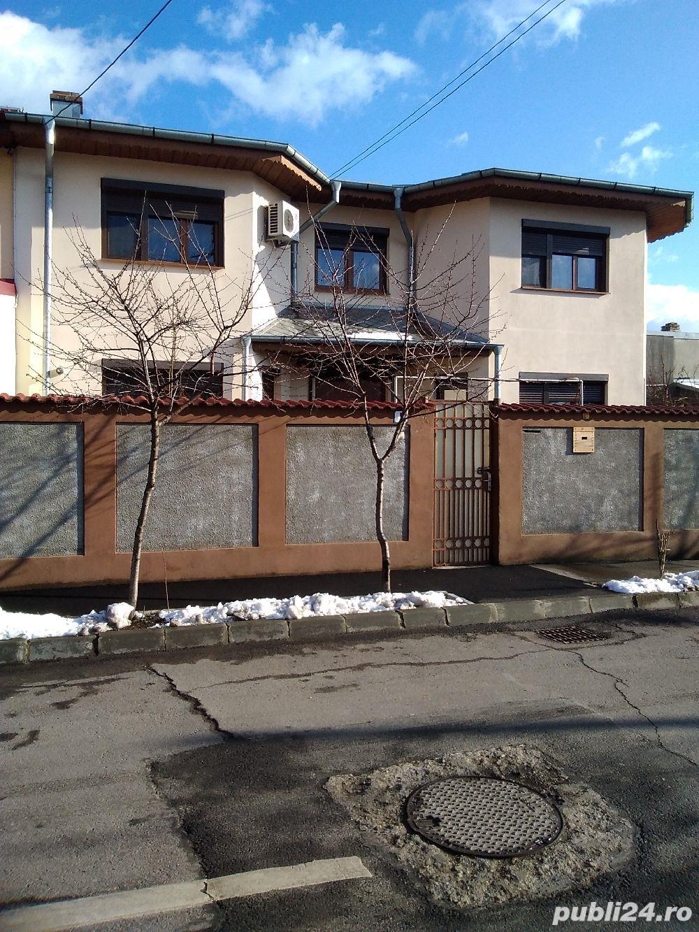 Locuința parter + etaj cu garaj si gradina, 176.mp