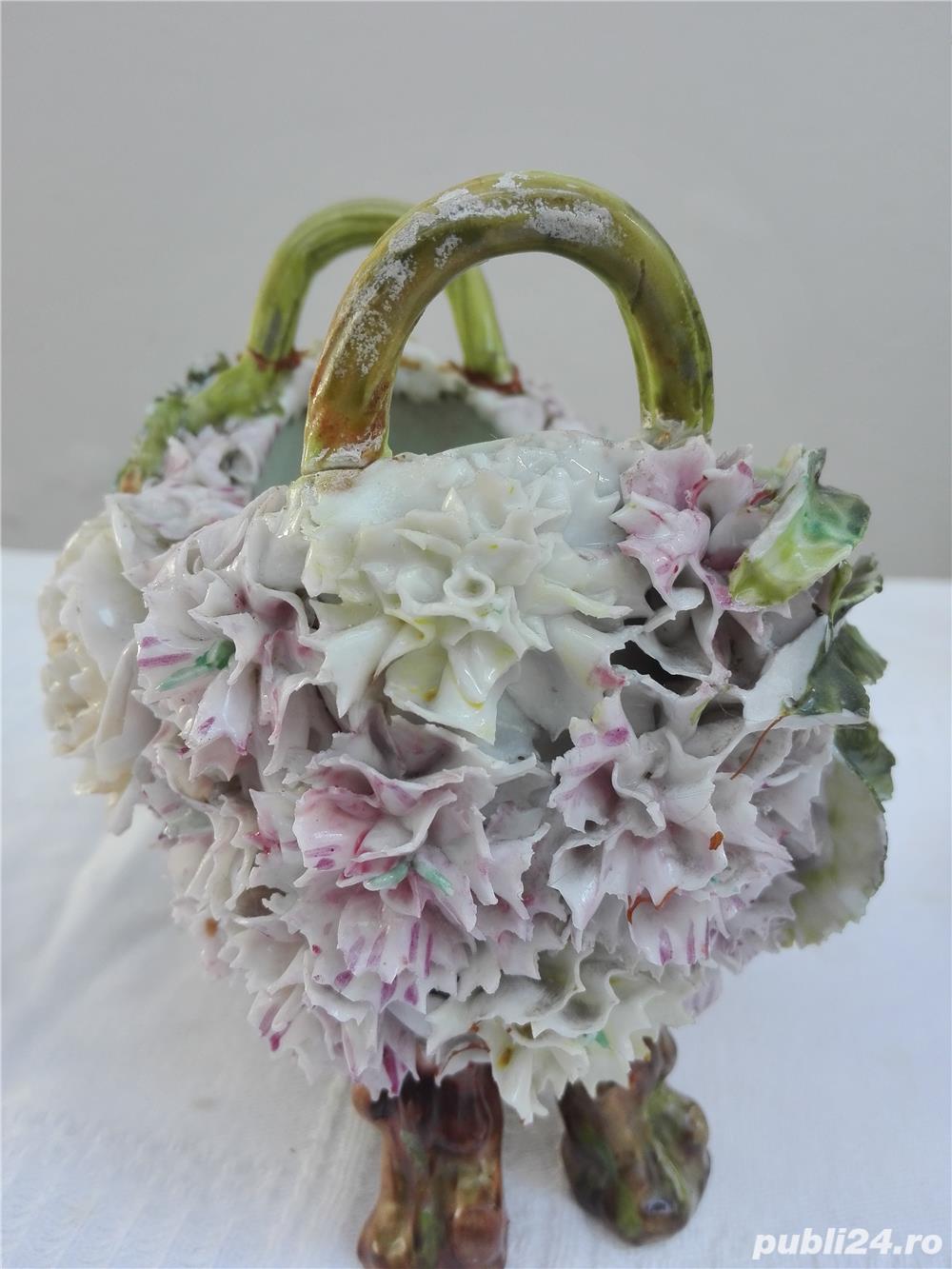 Portelan vechi cosulete cu flori