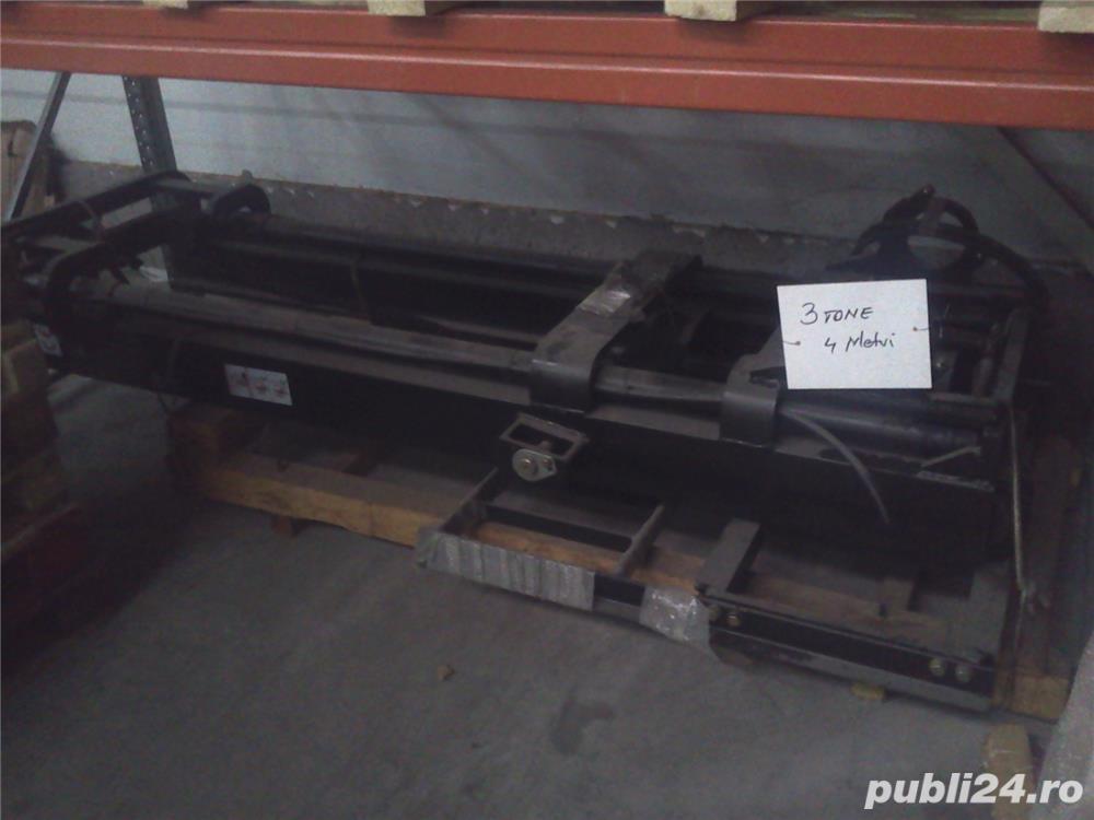 Catarg (stâlp) motostivuitor