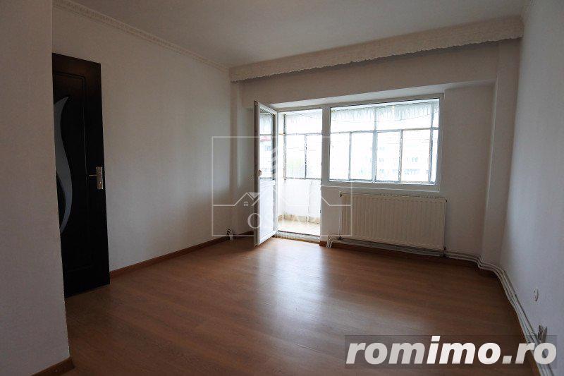 Bistrița Lac - zona Lidl - 2 camere decomandate - nemobilat - numai 170 E Bistrița Lac - zona Lidl - 2 camere decomandate - nemobilat - numai 170 E